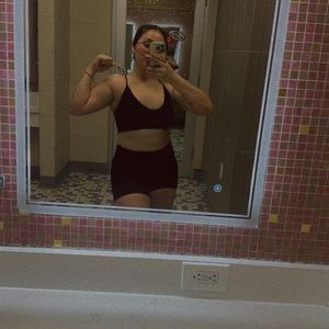 Meet your Posher, Fátima